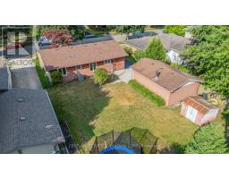 1645 ESTEVAN ROAD - 23