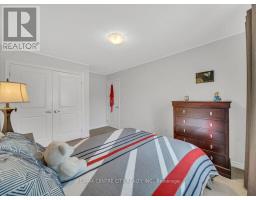 29 - 2031 PENNYROYAL STREET - 26
