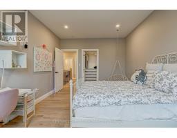 7442 SILVER CREEK CRESCENT - 31