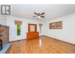 330 WILLOW CRESCENT - 18