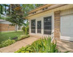 330 WILLOW CRESCENT - 3