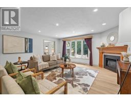 686 HUMBER DRIVE - 11