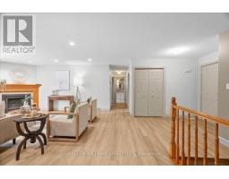686 HUMBER DRIVE - 19