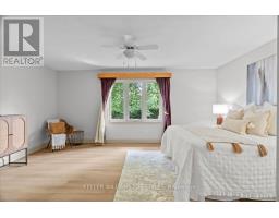 686 HUMBER DRIVE - 25