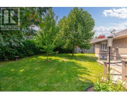 686 HUMBER DRIVE - 40