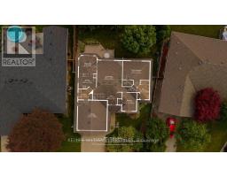 686 HUMBER DRIVE - 47