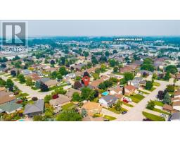 686 HUMBER DRIVE - 50