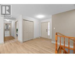 686 HUMBER DRIVE - 7