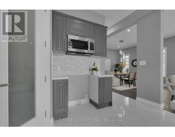 2916 LEMIEUX WALK - 22