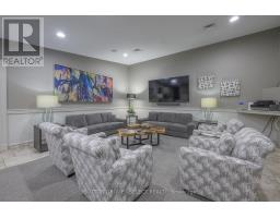 1007 - 250 PALL MALL STREET - 38