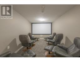 1007 - 250 PALL MALL STREET - 40