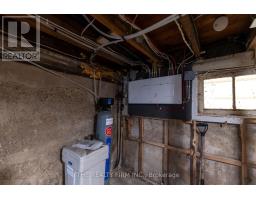 261 NELSON STREET - 23