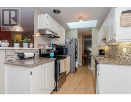 9 COTTONWOOD CRESCENT SW - 14