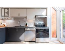 14 - 683 WINDERMERE ROAD - 9