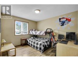 123 MICHELLE AVENUE - 22