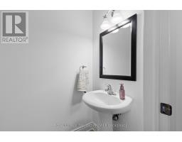 13 KANTOR COURT - 16