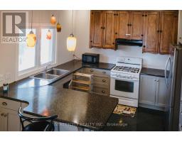 242 EMMA STREET - 11
