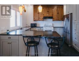 242 EMMA STREET - 12