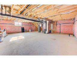 157 HOLLOWAY TRAIL - 37