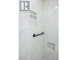 851 CRESTVIEW CRESCENT - 32