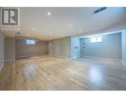 851 CRESTVIEW CRESCENT - 34