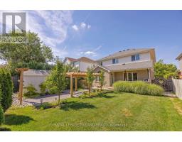 851 CRESTVIEW CRESCENT - 45