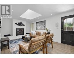 481 VICTORIA STREET - 17
