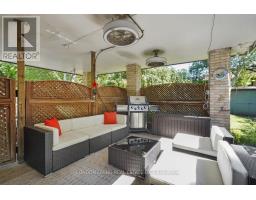 481 VICTORIA STREET - 33