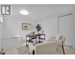 481 VICTORIA STREET - 35