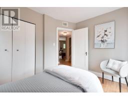 570 KINGSWAY AVENUE - 35