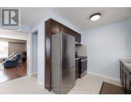 82 - 40 TIFFANY DRIVE - 7