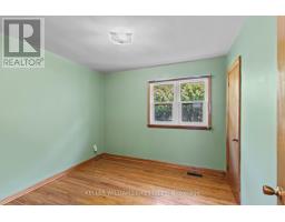 1528 MCLARENWOOD TERRACE - 16