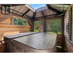 1528 MCLARENWOOD TERRACE - 30