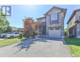 534 HUMMINGBIRD CRESCENT - 1