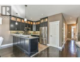534 HUMMINGBIRD CRESCENT - 11