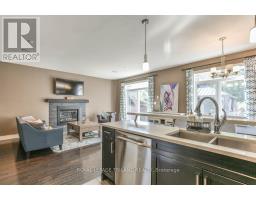 534 HUMMINGBIRD CRESCENT - 14