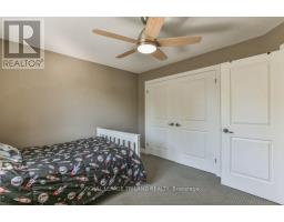 534 HUMMINGBIRD CRESCENT - 25