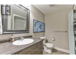 534 HUMMINGBIRD CRESCENT - 35