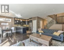 534 HUMMINGBIRD CRESCENT - 8