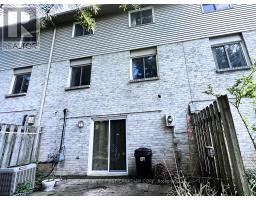 21 - 30 CLARENDON CRESCENT - 13