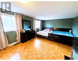 21 - 30 CLARENDON CRESCENT - 8