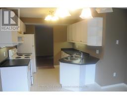 63 - 70 CHAPMAN COURT - 2