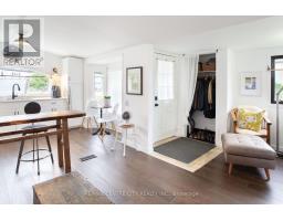 203 - 198 SPRINGBANK DRIVE - 15
