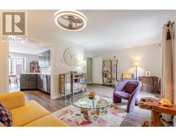14 - 20 KERNOHAN PARKWAY - 18