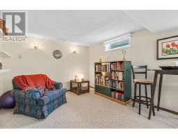 4500 EAST ROAD E - 15
