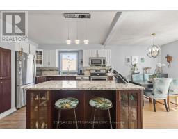 57 TUMBLEWEED CRESCENT - 14
