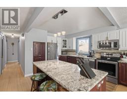 57 TUMBLEWEED CRESCENT - 15