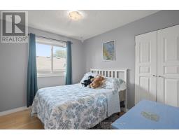 57 TUMBLEWEED CRESCENT - 23