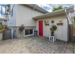 57 TUMBLEWEED CRESCENT - 39