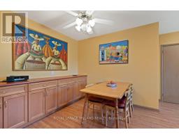 16 THOMPSON AVENUE - 12